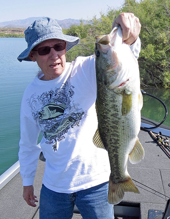 Find Hungry Bass During The Dog Days of Summer - Fresh Baitz