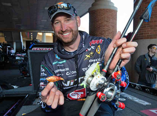 Ott Defoe on electronics in bass fishing